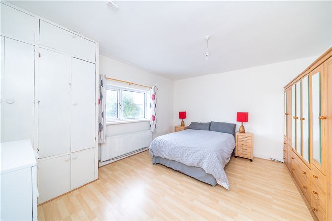 5 Knocknarea Avenue, Drimnagh, Dublin 12