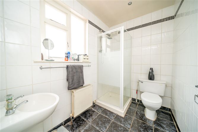 5 Knocknarea Avenue, Drimnagh, Dublin 12