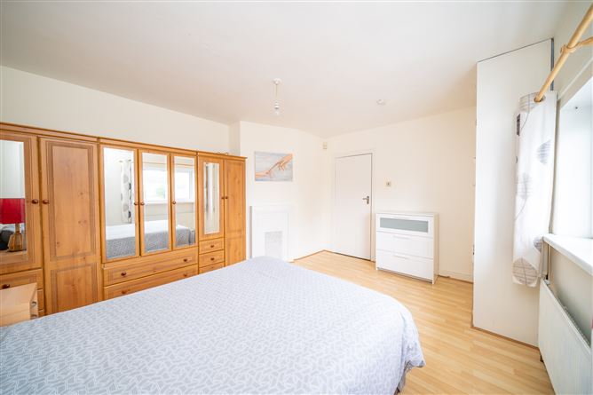 5 Knocknarea Avenue, Drimnagh, Dublin 12
