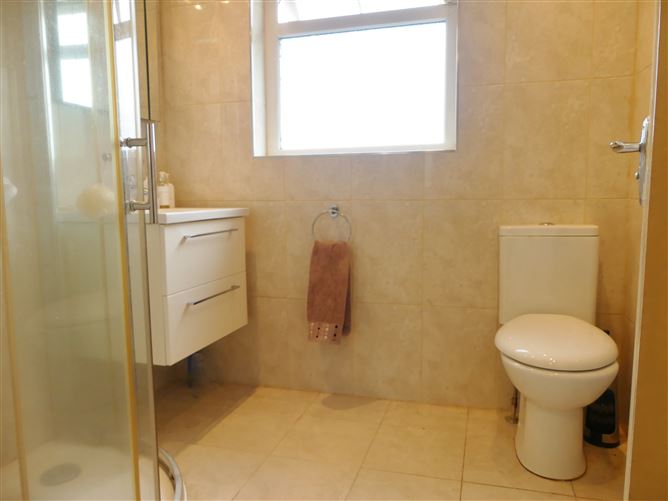 19 Brookfield Close, Tallaght, Dublin 24