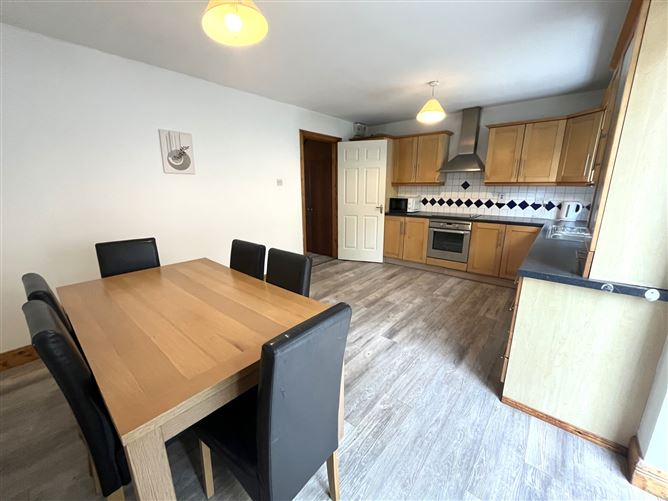 8 Orchard Court, Ballina, Co. Mayo