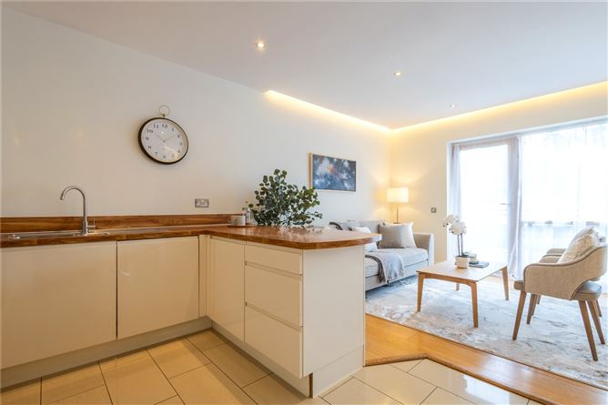 https://photos-a.propertyimages.ie/media/6/1/4/5007416/590077f9-205e-40b8-89b1-93e8e9ac0cf4_l.jpg