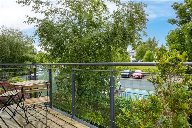 https://photos-a.propertyimages.ie/media/6/1/4/5007416/590077f9-205e-40b8-89b1-93e8e9ac0cf4_l.jpg
