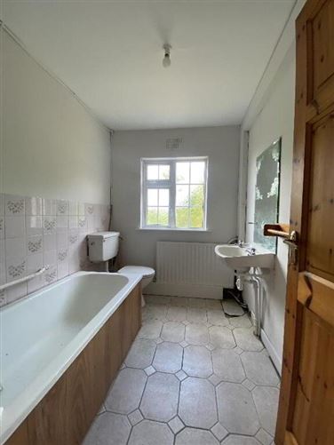 Knockinglass, Moyglass, Killenaule, Tipperary
