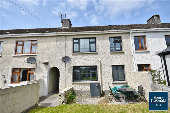 2 Dernish Avenue, Foynes, Co. Limerick