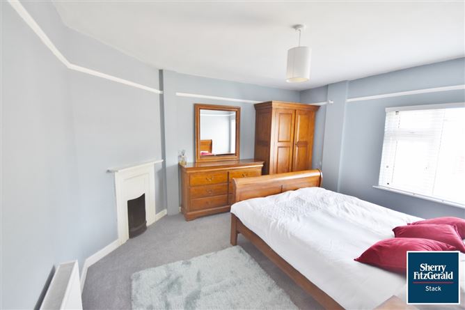 2 Dernish Avenue, Foynes, Co. Limerick