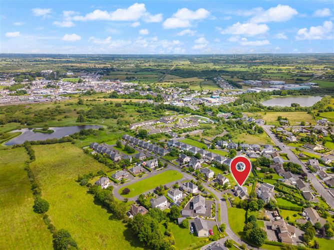18 Westbury, Mayfield, Claremorris, Co. Mayo