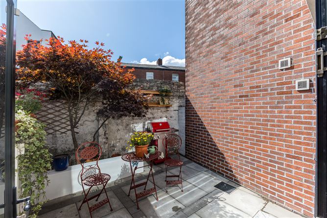 14 Park Terrace, The Coombe, Dublin 8