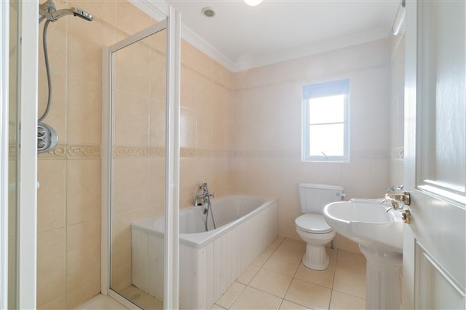 9 Maree Road, Oranmore, Galway
