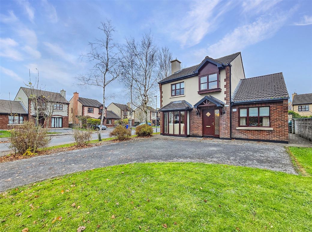 18 Woodlands, Kilrush Road, Ennis, Co. Clare