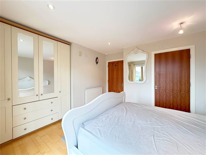 Apartment 10, Millrace Court, Phoenix Park Racecourse, Dublin 15, Dublin