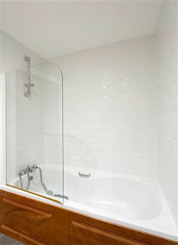 Apartment 10, Millrace Court, Phoenix Park Racecourse, Dublin 15, Dublin