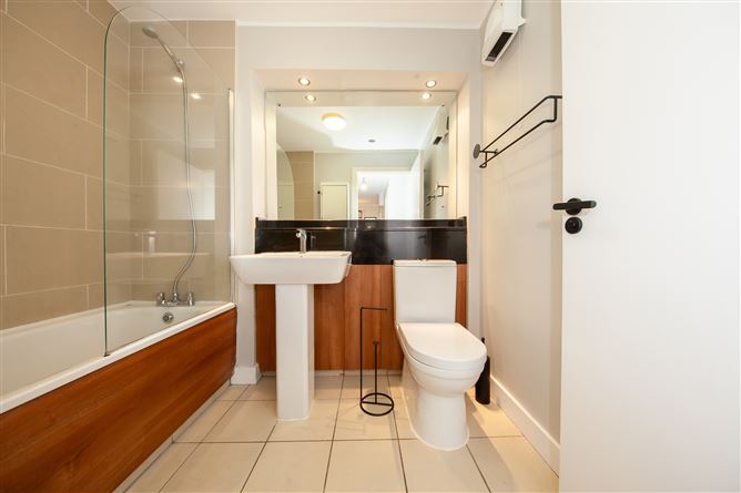 Block J, 431 Castleforbes Square, IFSC, Dublin 1