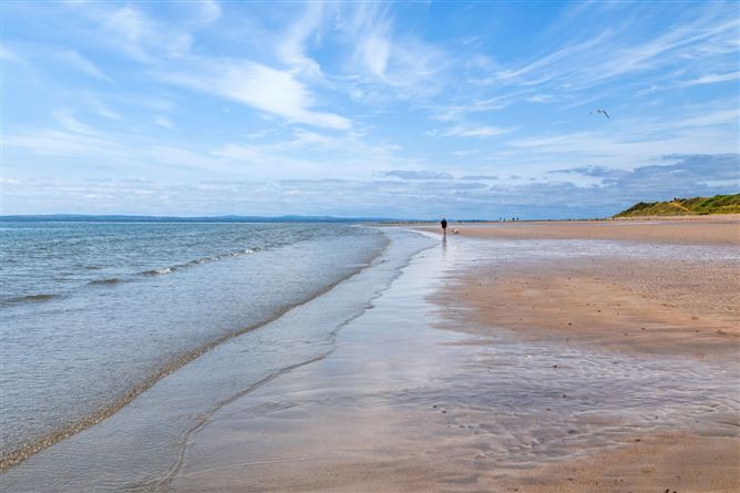 https://photos-a.propertyimages.ie/media/6/1/5/5013516/125f3db4-018f-4295-9c89-90f3cc9427b6_l.jpg
