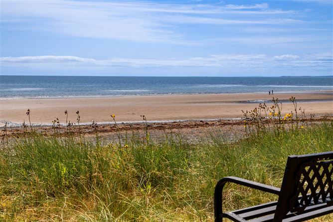 https://photos-a.propertyimages.ie/media/6/1/5/5013516/125f3db4-018f-4295-9c89-90f3cc9427b6_l.jpg