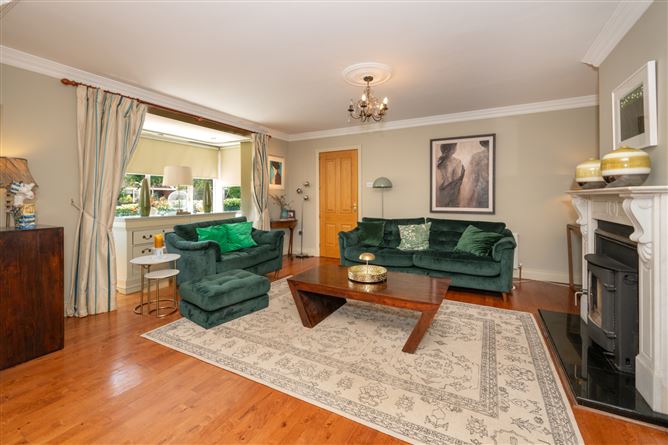 Photo 6 of 25 — 4 Jamesmont, Garryduff, Rochestown, Cork