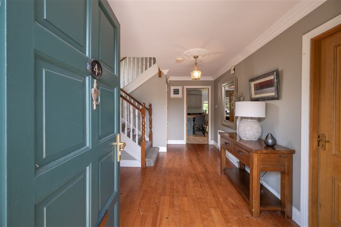 4 Jamesmont, Garryduff, Rochestown, Cork