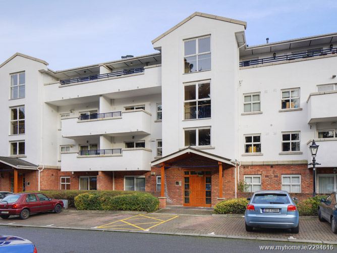 77 Belfield park, Co. Dublin Young's Estate Agents