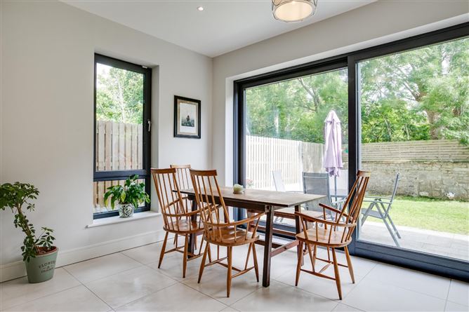 10 Struan Glen, Enniskerry Road, Kilternan, Dublin 18