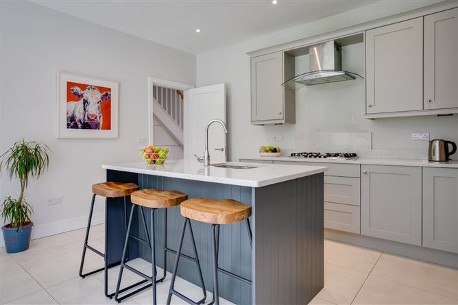 10 Struan Glen, Enniskerry Road, Kilternan, Dublin 18