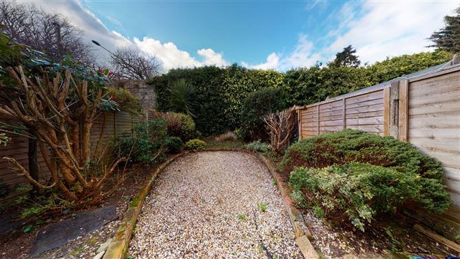 2 Glengara Close, Glenageary, Co. Dublin