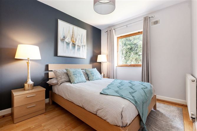 32 Redcourt Oaks, Seafield Road East, Clontarf, Dublin 3