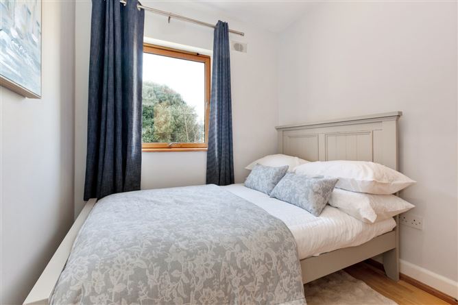 32 Redcourt Oaks, Seafield Road East, Clontarf, Dublin 3