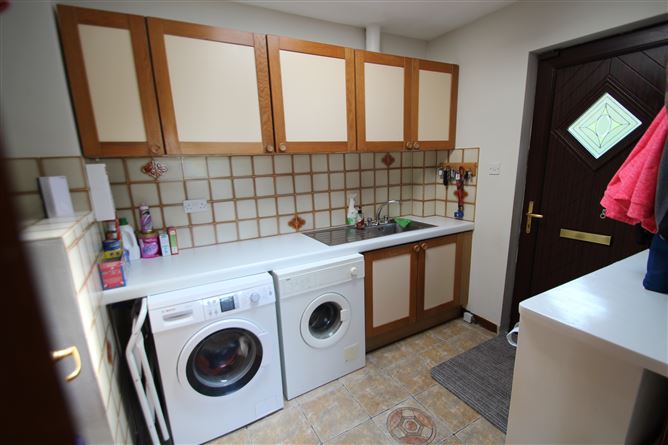 1 The Lackens, Point Road , Crosshaven, Cork