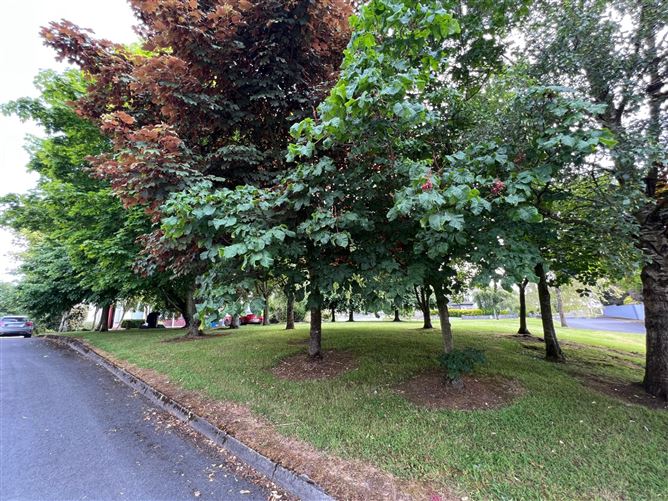 11 Fairfield Court, Montree, Athlone, Co. Westmeath