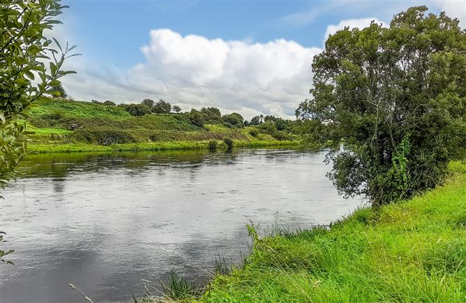 154 Childers Heights, Ballina, Co. Mayo