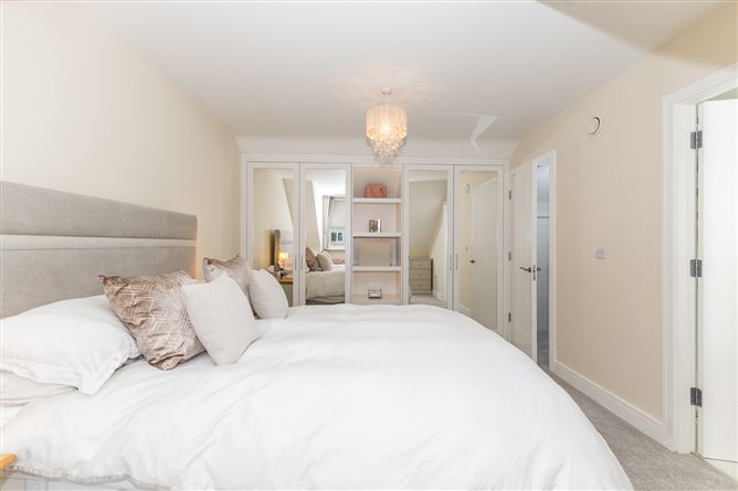 2a Diswellstown Avenue, Castleknock, Dublin 15