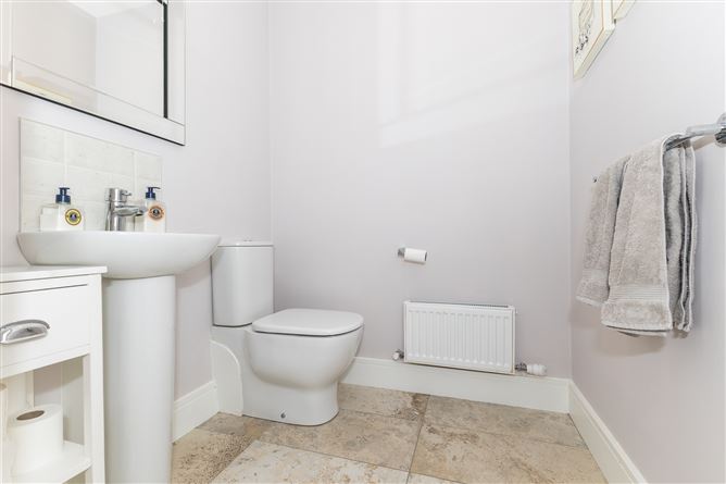 2a Diswellstown Avenue, Castleknock, Dublin 15