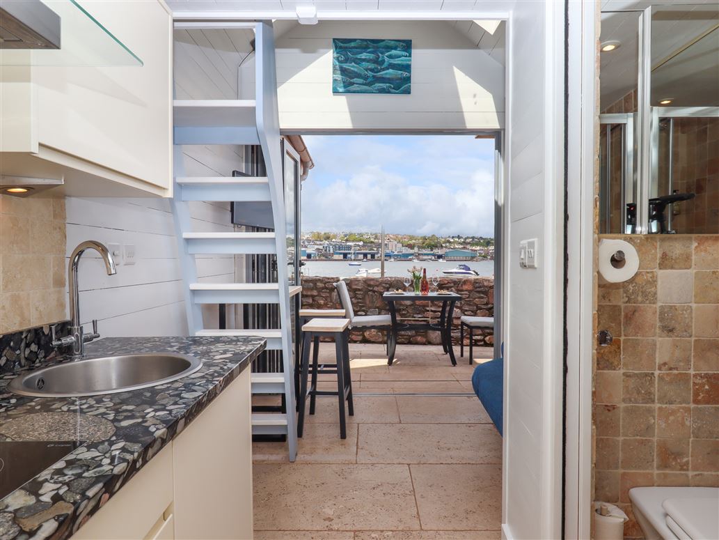 Beach Hut 5,Shaldon, Devon, United Kingdom