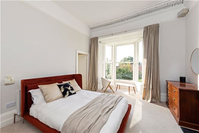 5 Knapton Terrace, Monkstown, Co. Dublin