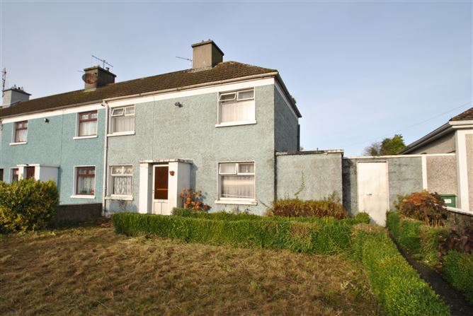 42 Assumption Park, Roscrea, Co. Tipperary