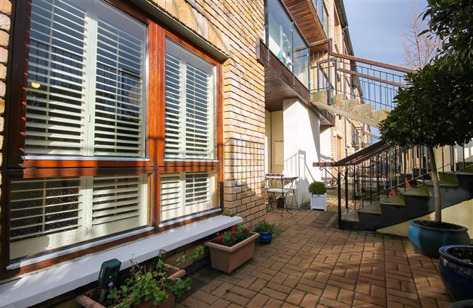 55 Hunters Hill, Hunterswood, Ballycullen, Dublin 24