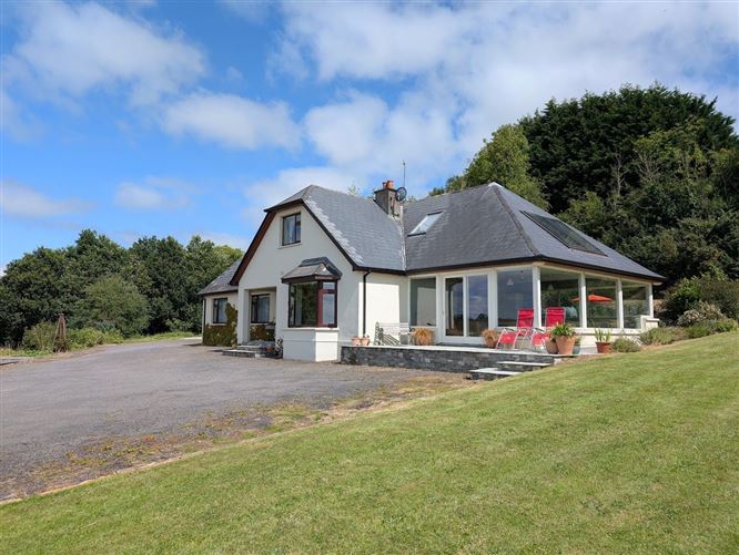 https://photos-a.propertyimages.ie/media/6/1/6/4945616/3c1aece8-239e-4cd8-883f-2e9360adf36b_l.jpg