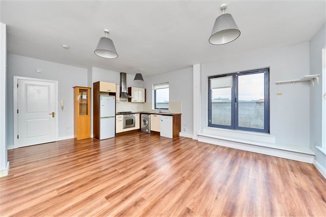 Apt 81 Mayeston Square, St. Margarets Road, Finglas, Dublin 11, County Dublin