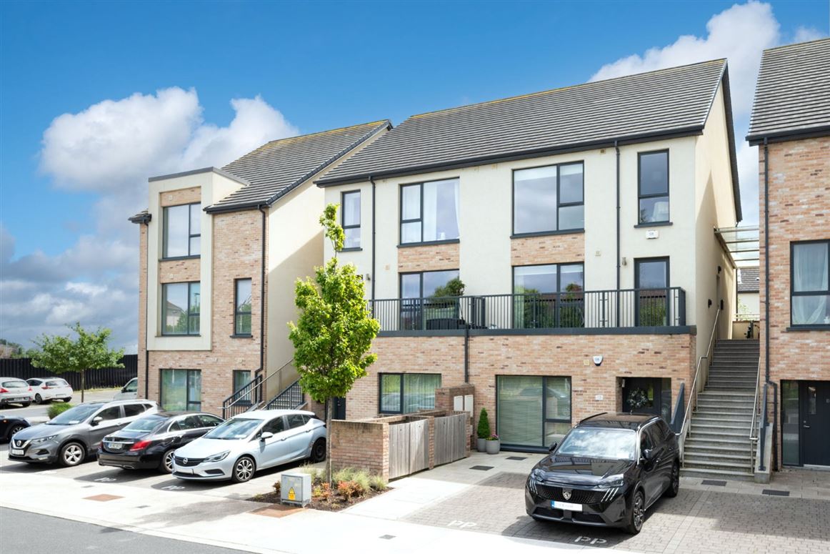 14 The Grove, Saint Marnock's Bay, Portmarnock, Co. Dublin