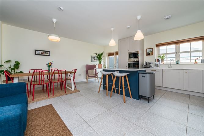 Photo 11 of 42 — 28 Longstone, Naas, Kildare