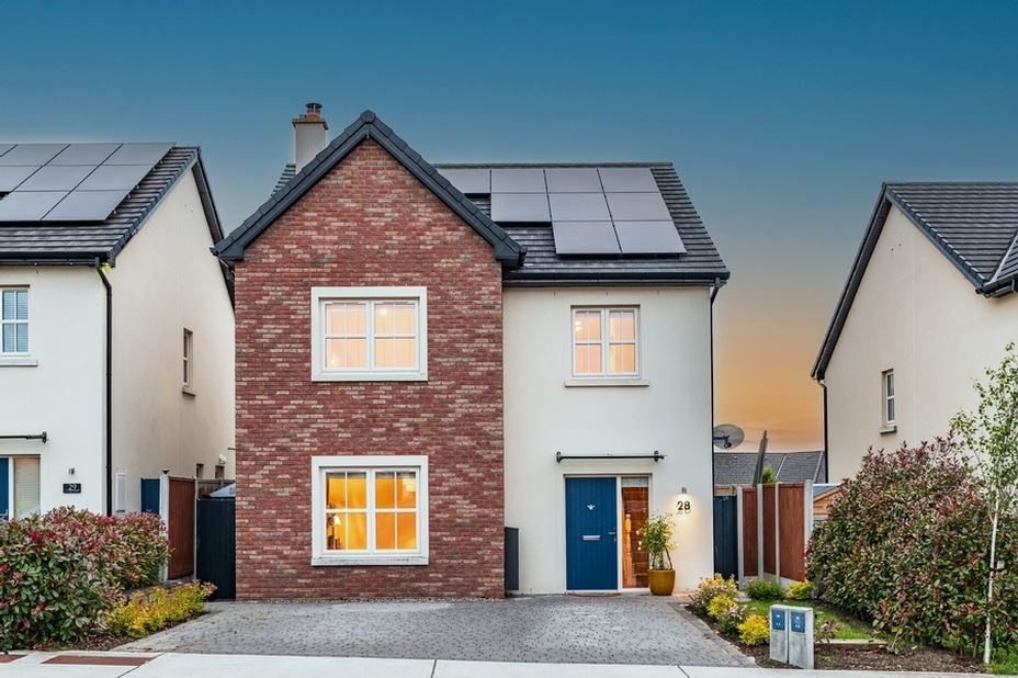28 Longstone, Naas, Kildare