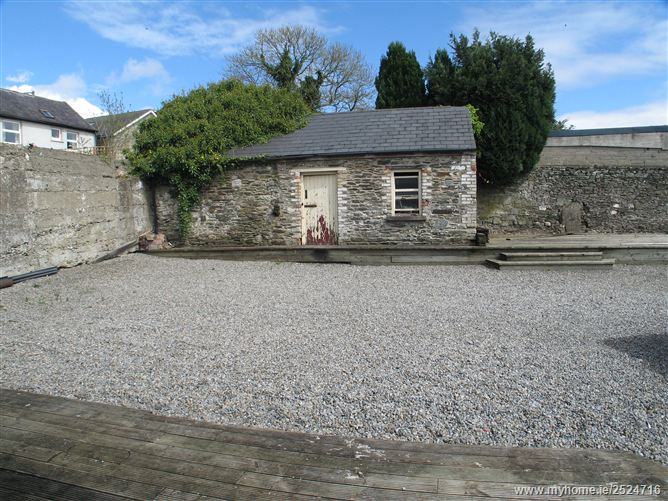 The Square, Ballymore Eustace, Kildare