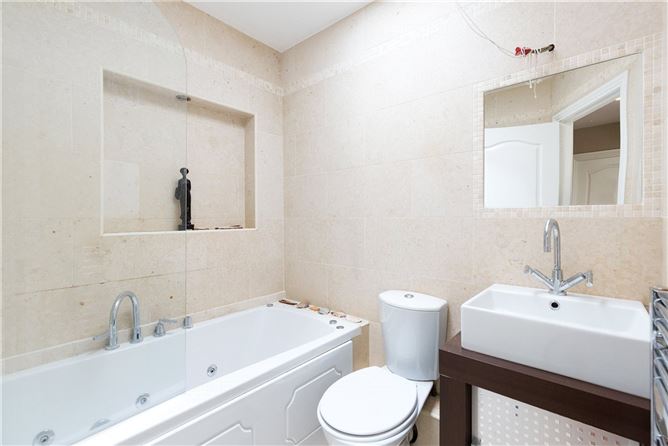 30 Talbot Court, Castleknock, Dublin 15