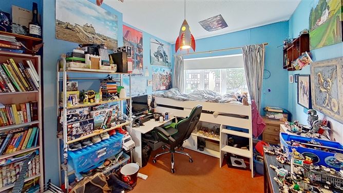 27 The Lawn, Woodbrook Glen, Bray, Co. Wicklow