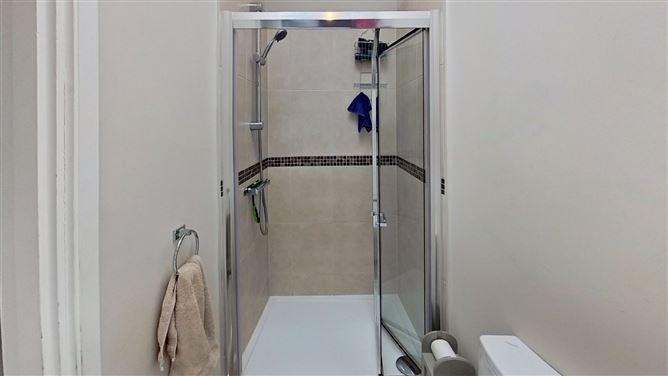 27 The Lawn, Woodbrook Glen, Bray, Co. Wicklow