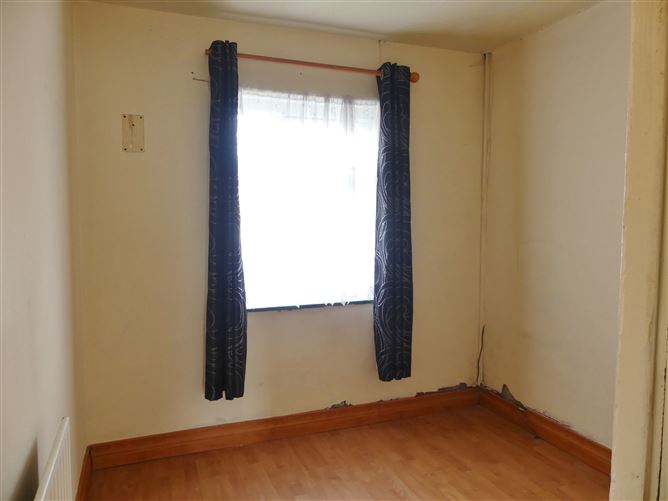 Photo 19 of 25 — 28 Whitehall Road West, Walkinstown, Dublin 12