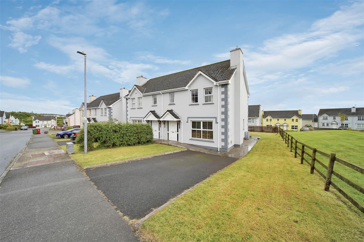32 Gleann Tain Manor, Letterkenny, Co. Donegal