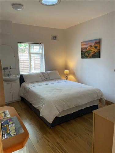 Roscommon Road, Athlone, Co. Westmeath