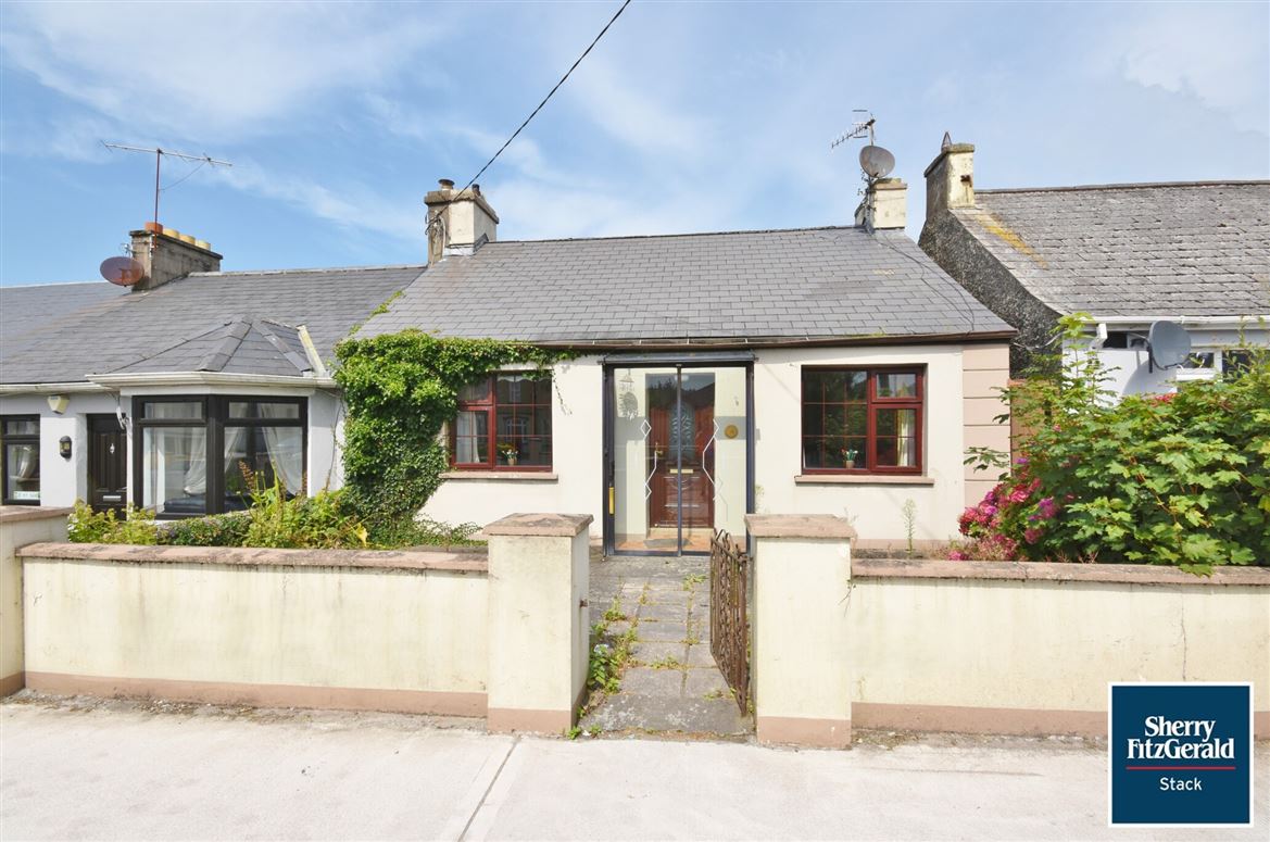 9 Convent Road, Abbeyfeale, Co. Limerick