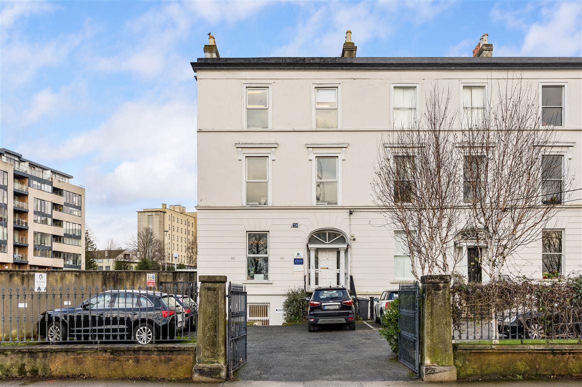 6 Charlemont Terrace, Dun Laoghaire, Dublin